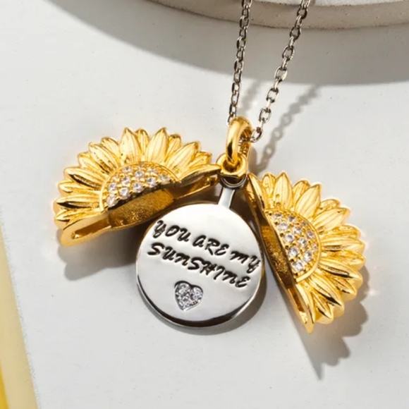 Sunflower necklace "You are my sunshine" Charmed Aroma BP Valentines Day - Picture 3 of 10